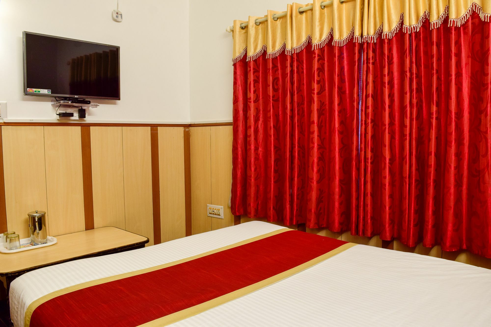 Fabhotel Shivaals Residency - Rajajinagar Bangalore Exterior photo